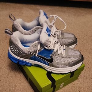 Nike Kids Silver and Blue Sneakers